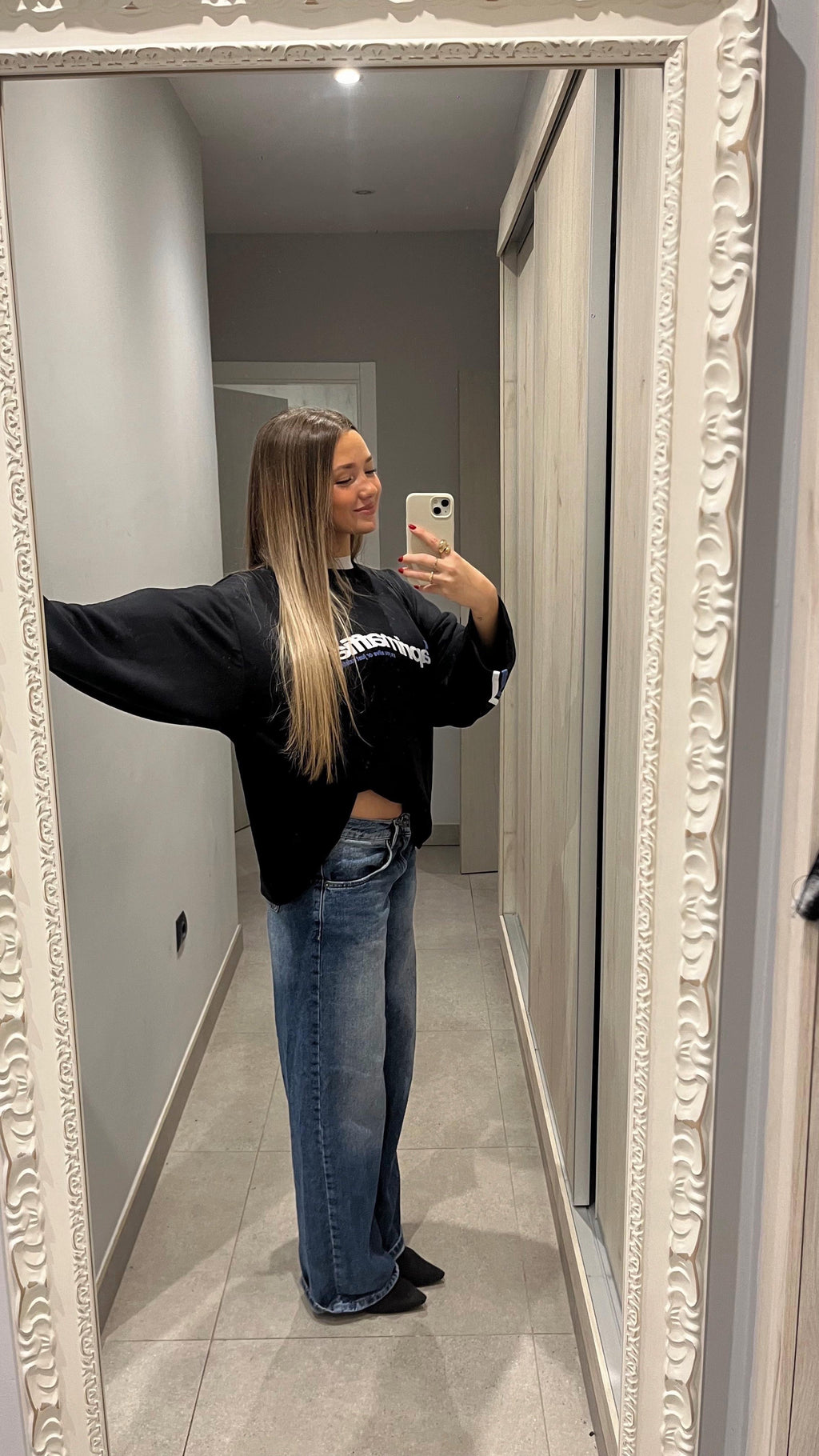 BLACK CREWNECK 750CM