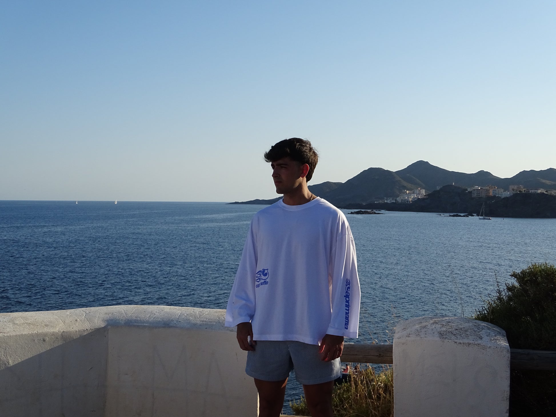 SUMMER KIDS WHITE LONGSLEEVE