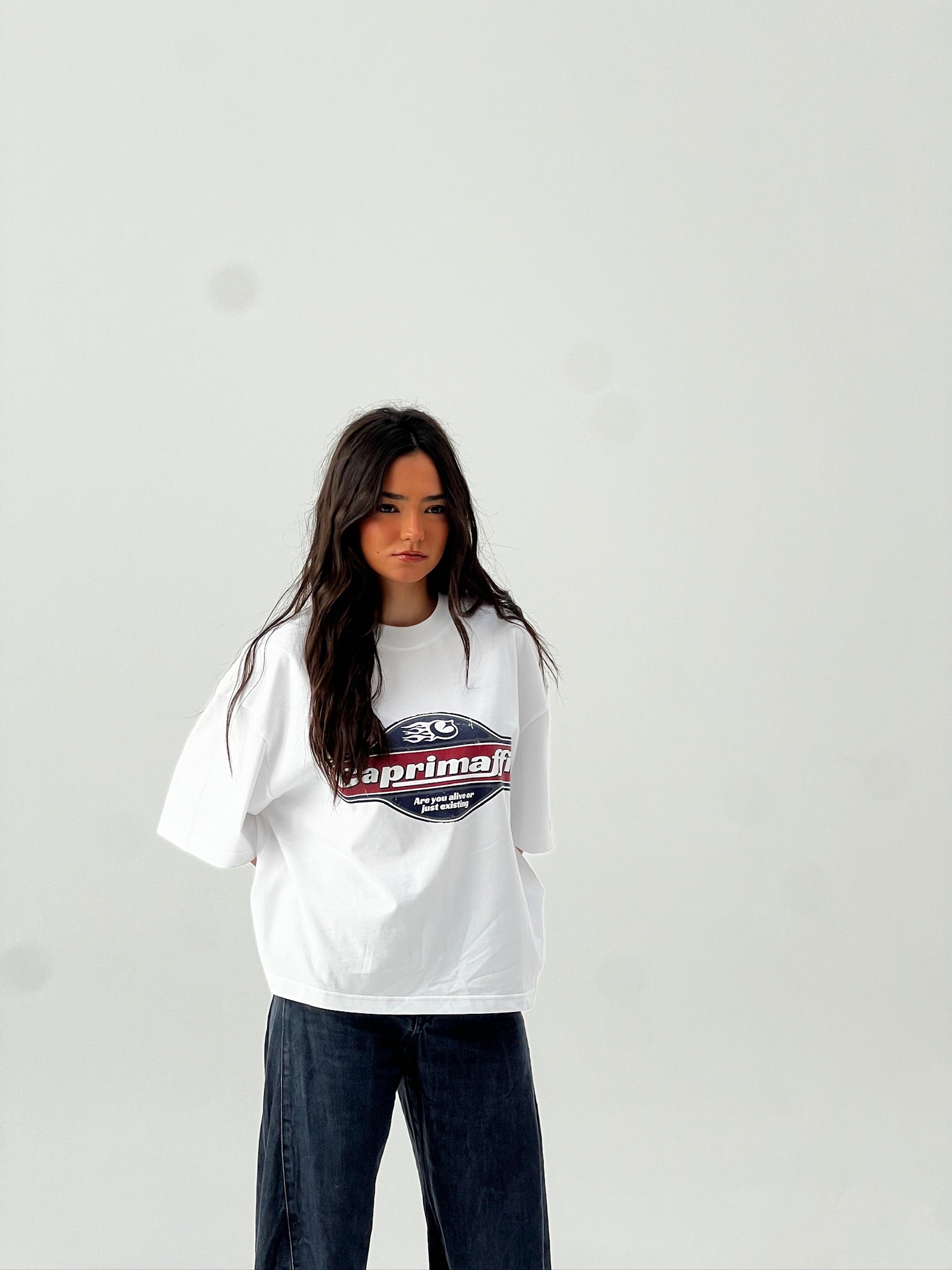 Camiseta Shield Oversized BAJAMAR SS26 — look SS26