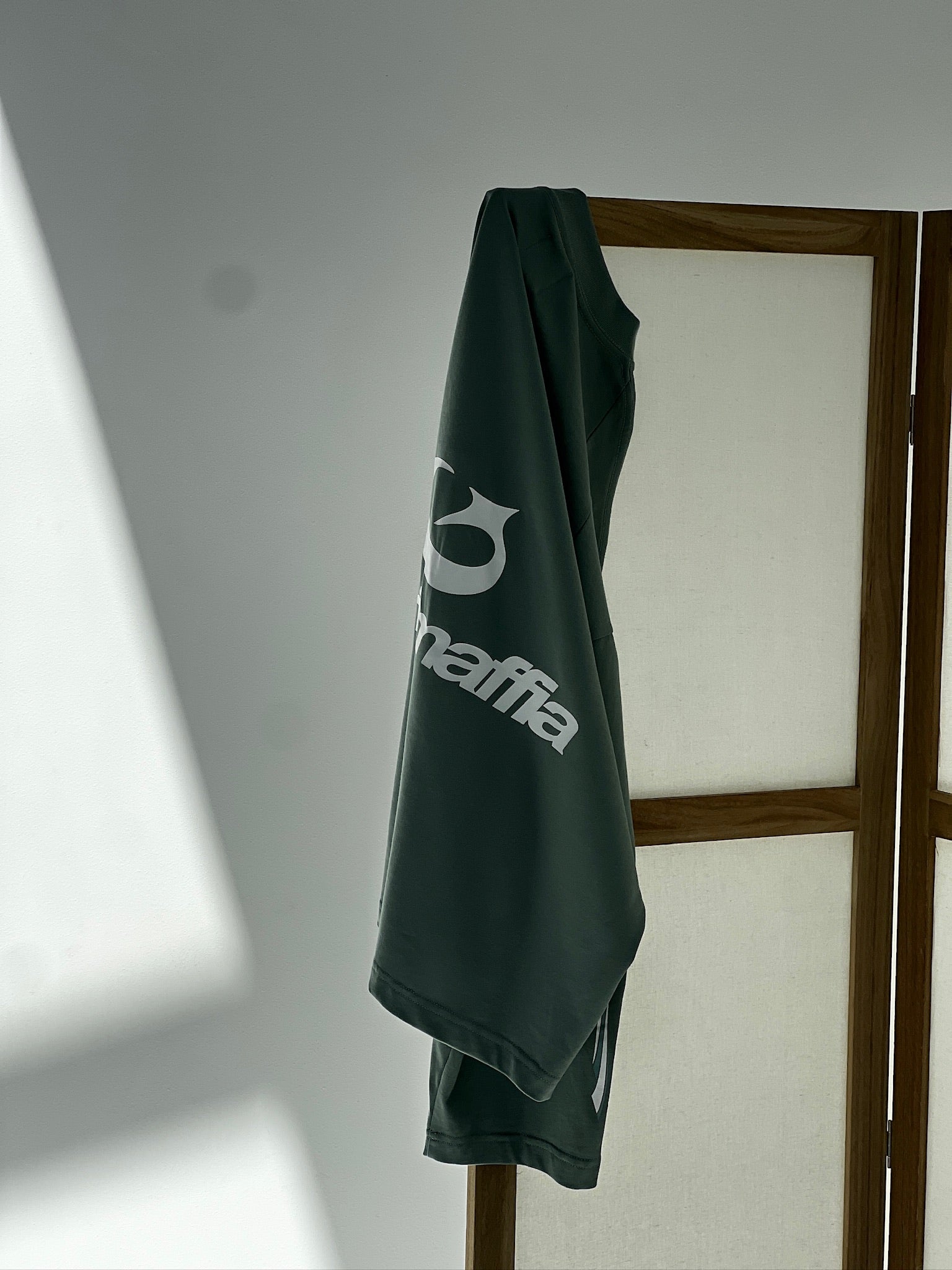 Longsleeve Verde BAJAMAR SS26 — look SS26
