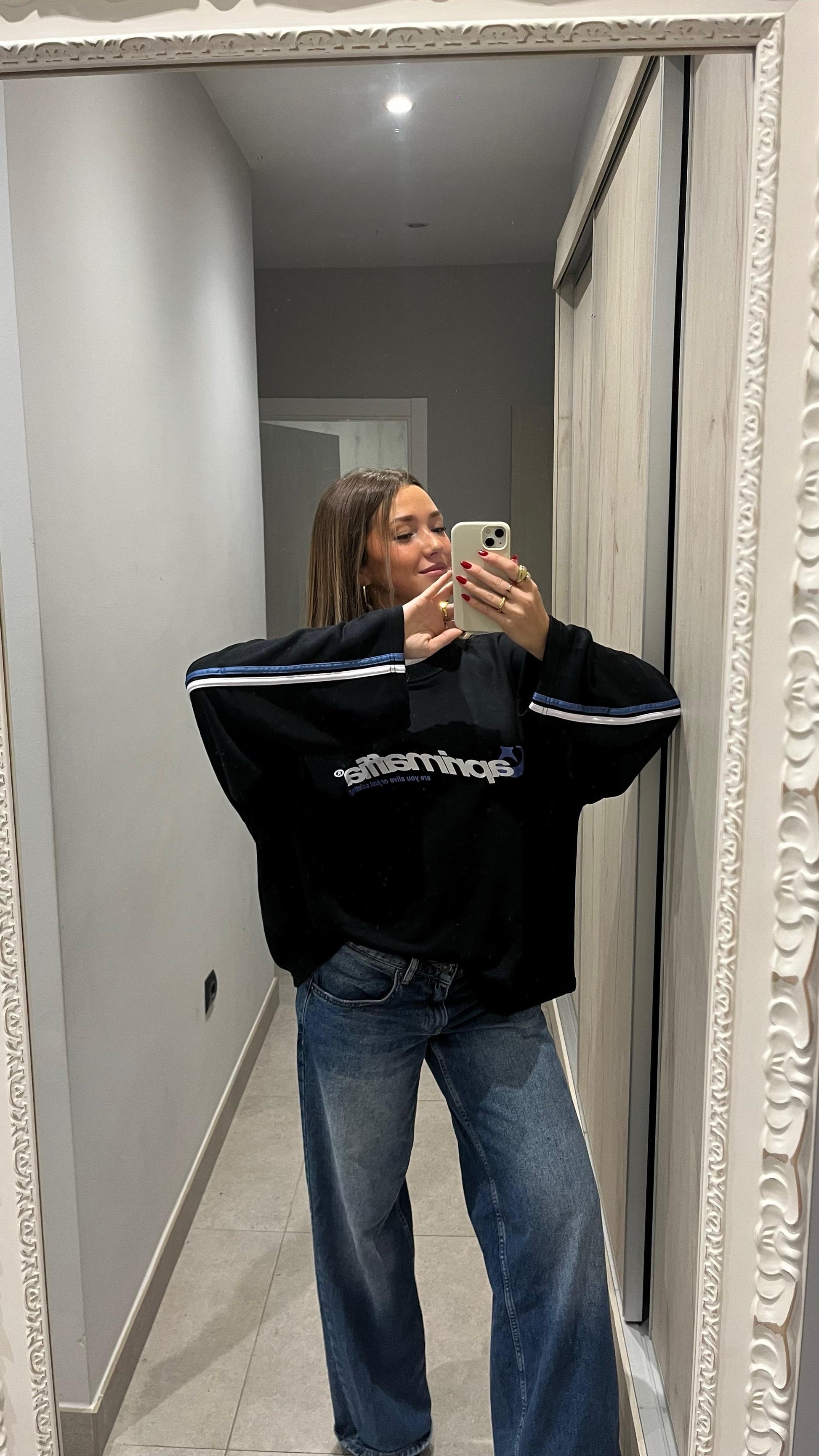 BLACK CREWNECK 750CM
