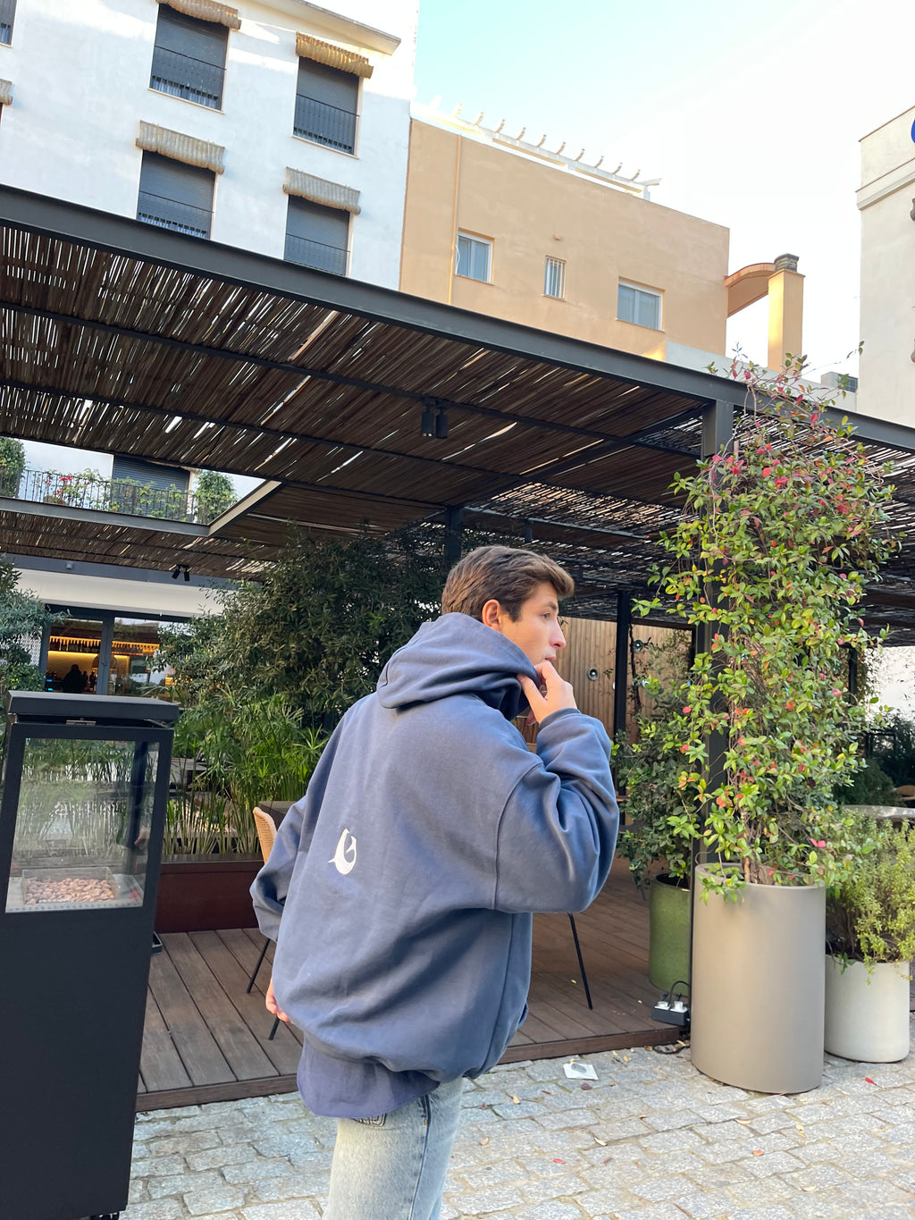 ESSENTIAL BLUE HOODIE